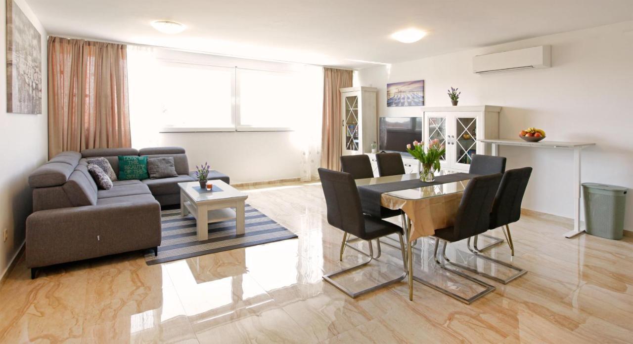 Modern 2-Bed Apt, Late Check In Available Split Eksteriør billede