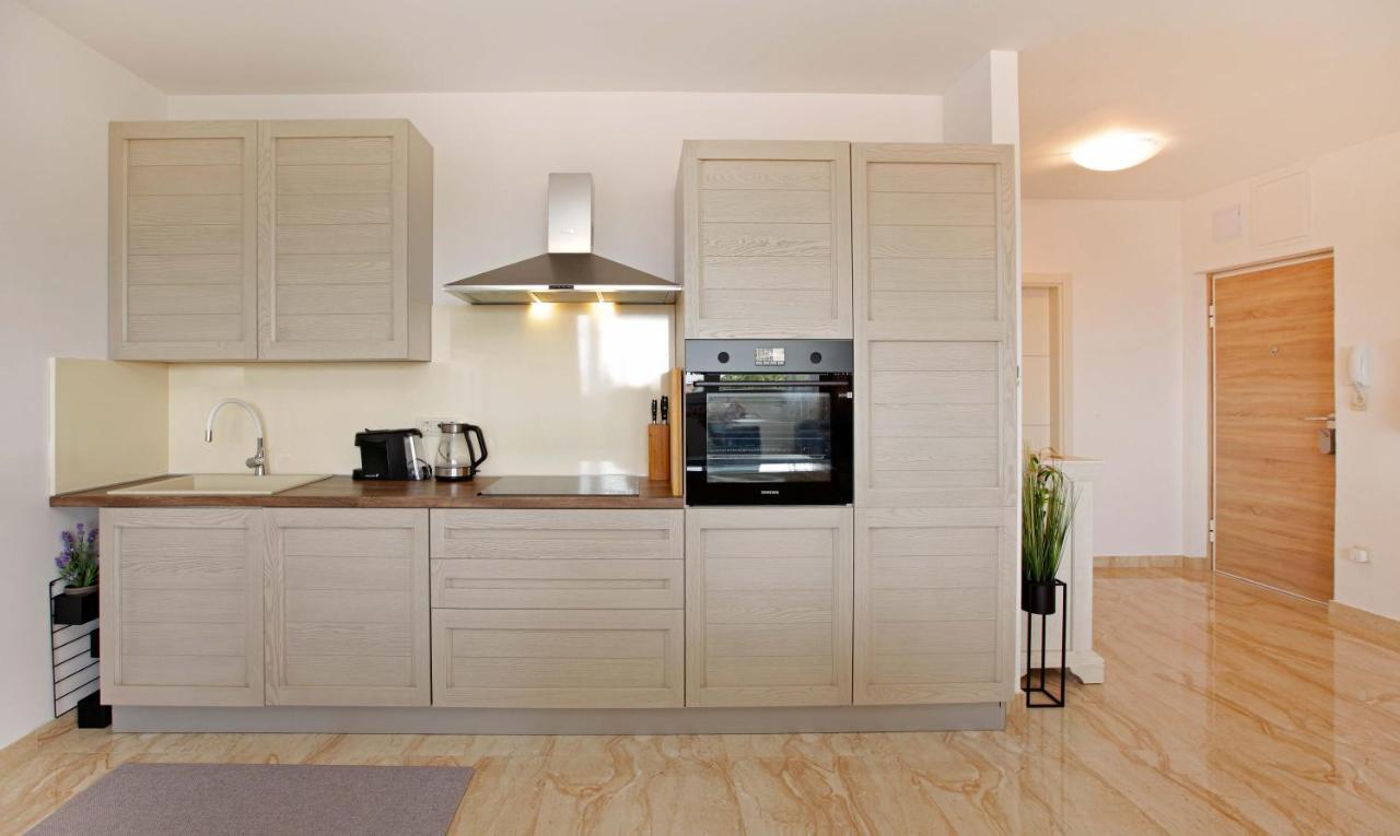 Modern 2-Bed Apt, Late Check In Available Split Eksteriør billede
