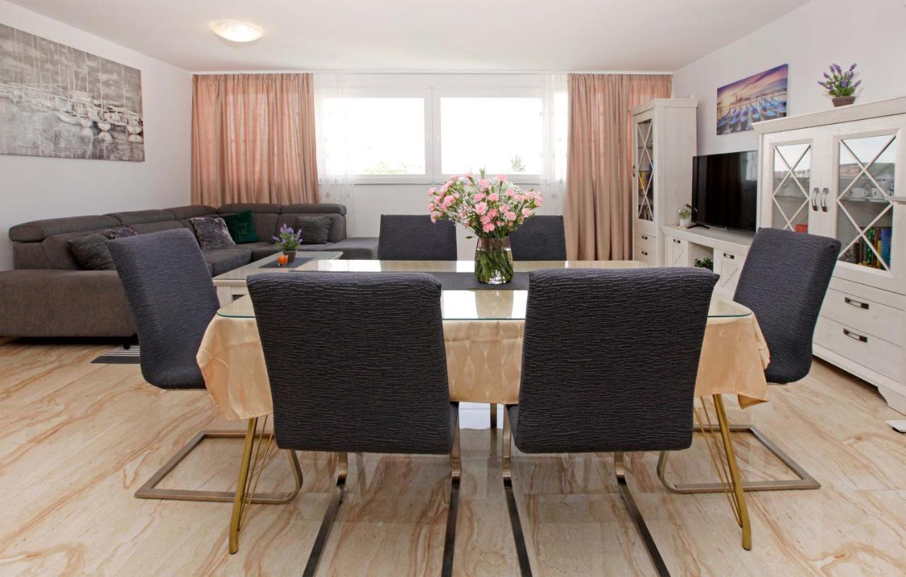 Modern 2-Bed Apt, Late Check In Available Split Eksteriør billede