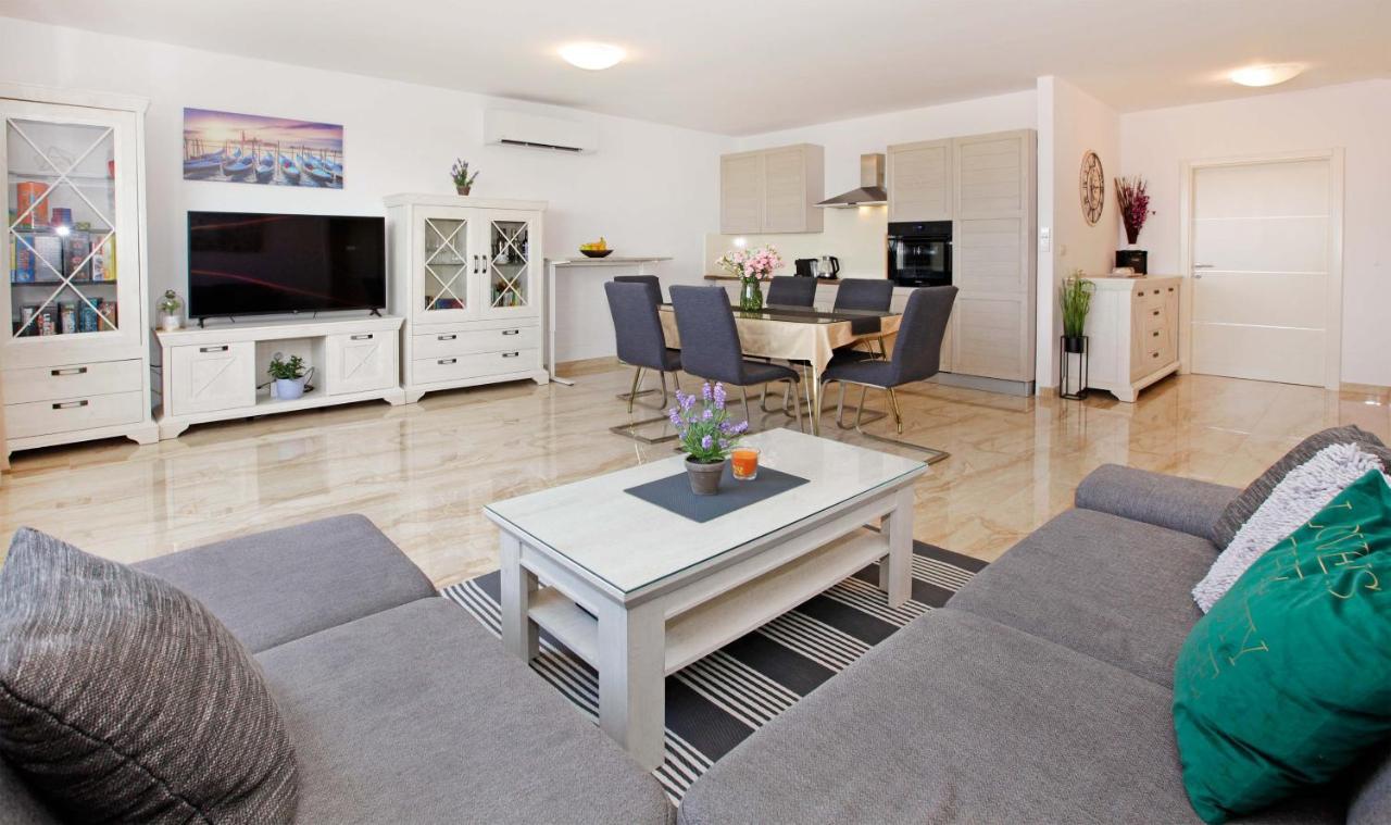 Modern 2-Bed Apt, Late Check In Available Split Eksteriør billede